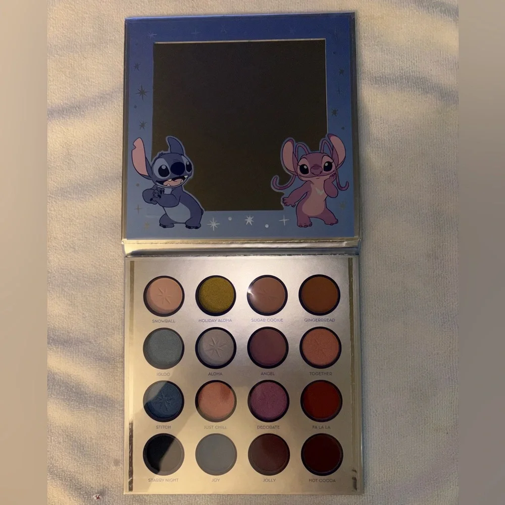 Taste Beauty x Disney Stitch Eyeshadow Palette